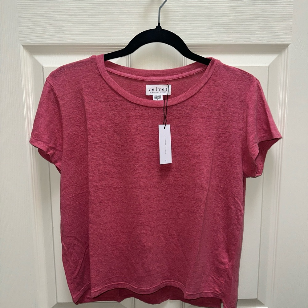 Velvet by Graham & Spencer Short Sleeve Pink Tee